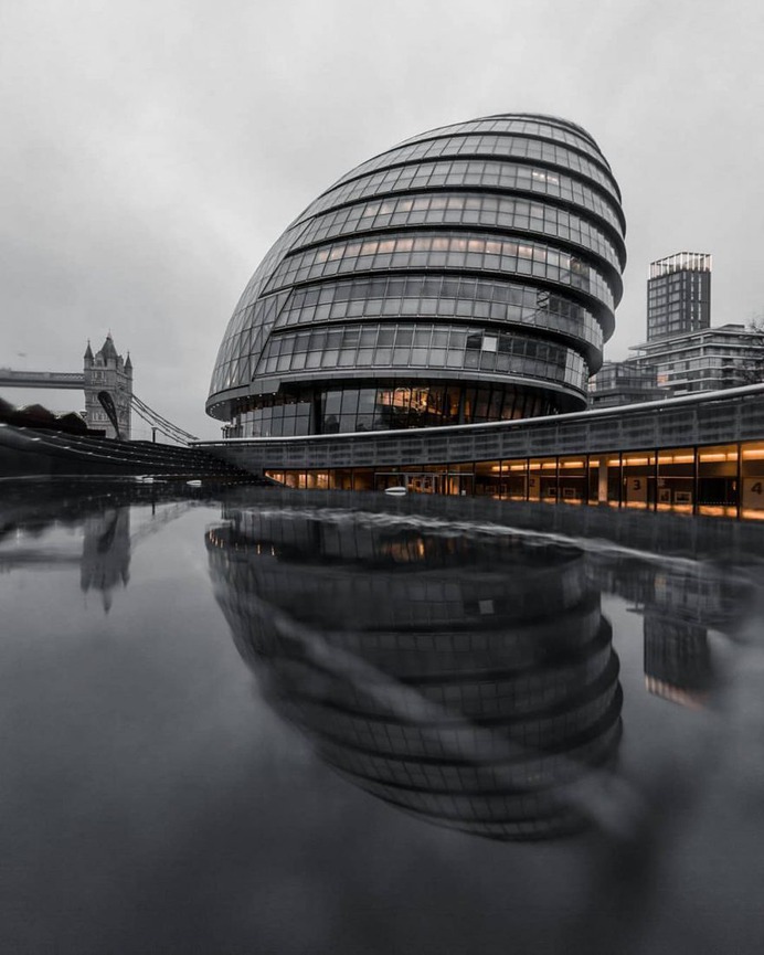 Striking Urban Photos in London by Nathan Hands
