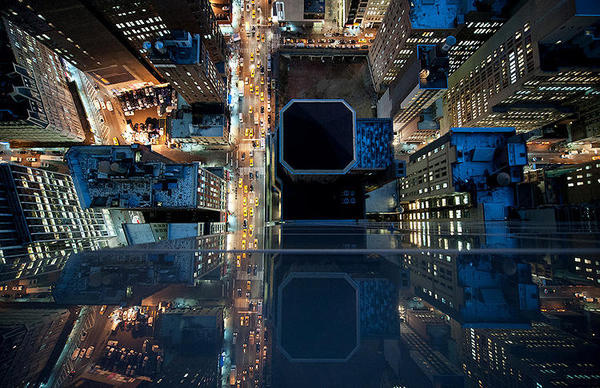 New York Photography Looks Like From The Edge Of A Skyscraper #city #building #taxi #street #york #new