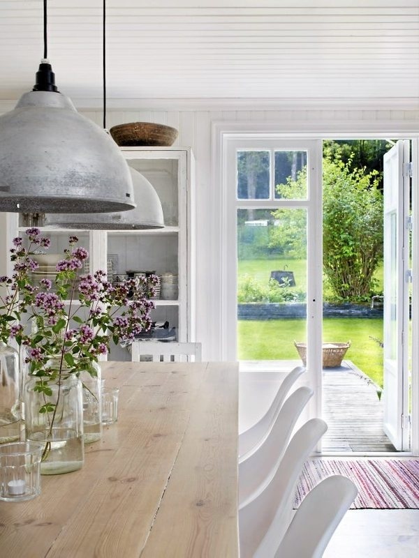 The Design Chaser: Dining Rooms | Bright, White #interior #design #decor #deco #decoration
