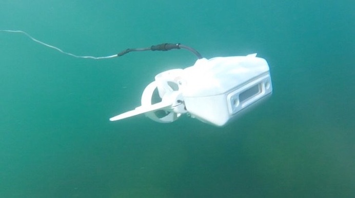 The Fathom One is the most portable underwater drone in the world.