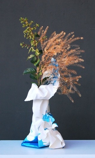 M O O D #vase #branches #papier #paper #flowers