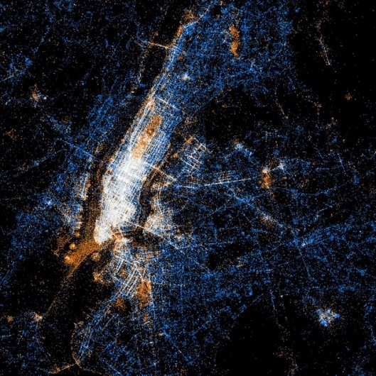 Beautiful maps of Twitter and Flickr usage « These Old Colors #york #social #network #new