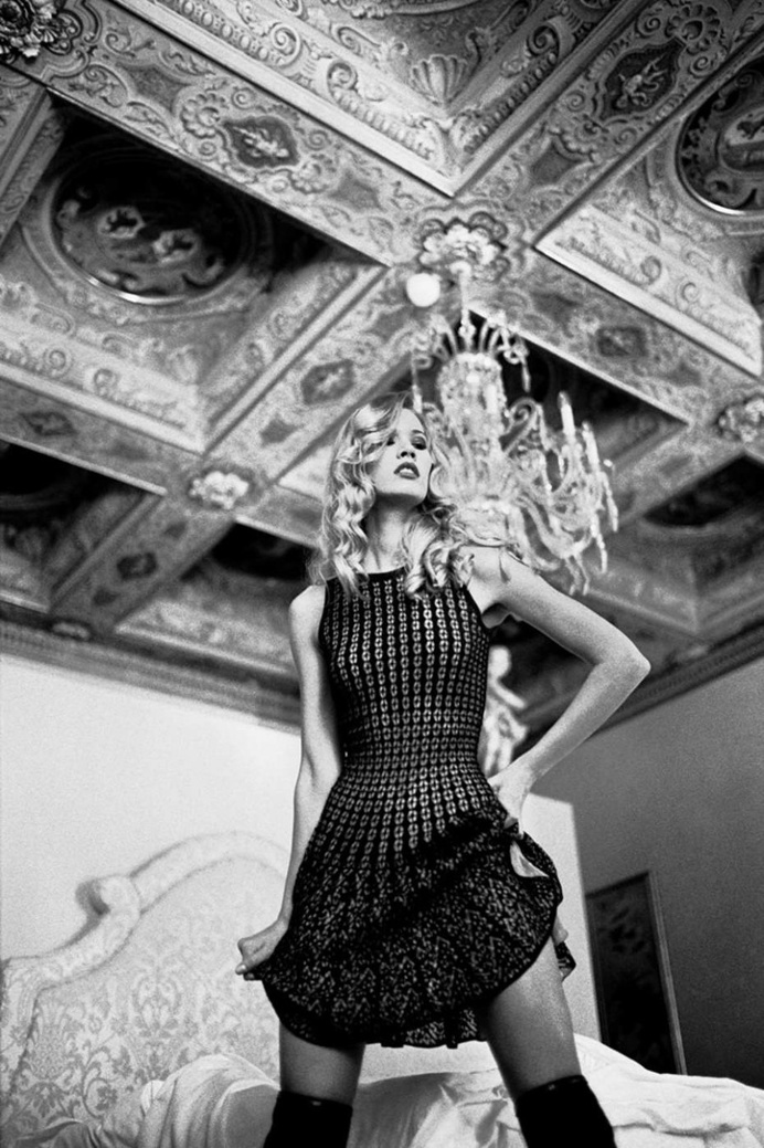 Black and White Fashion Photography by Gennadiy Chernomashintsev
