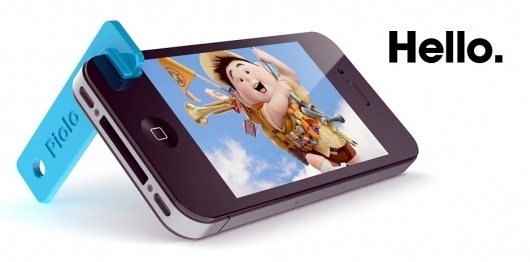 Piolo. The small and simple stand for iPhone 4. #iphone #piolo #andy #bond