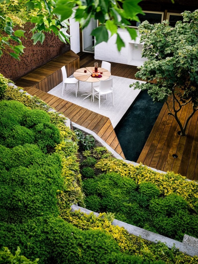 Zen Outdoor Living Space
