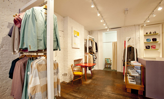 topman-general-store-covent-garden-8 #brick #white #retail
