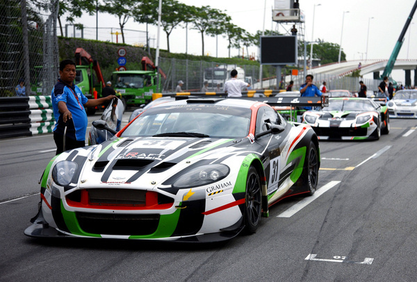 Aston Martin DBRS9 Livery #racing #aston #martin