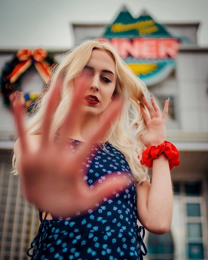 📸Photographer: Josye Abraham @jousselpm 🎀Model: Lanie @lanie.__.bug 📌Follow: @portraitistnet 🔖Tag: #portraitistnet (at Frederick, Maryland) https://www.instagram.com/p/BsaPZragT8O/?utm_source=ig_tumblr_share&amp;igshid=l30e0e08y6l3