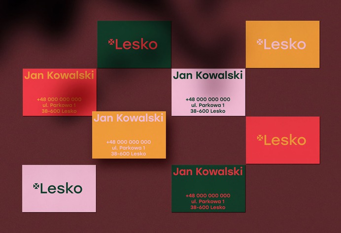 Lesko Corporate Design - Mindsparkle Mag Jarosław Dziubek is the designer of this project: the Corporate Design for Lesko. He used strong, contrasting colors and a simple typography for the logo, stationary and signage and was able to achieve a beautiful and modern brand identity. #logo #packaging #identity #branding #design #color #photography #graphic #design #gallery #blog #project #mindsparkle #mag #beautiful #portfolio #designer