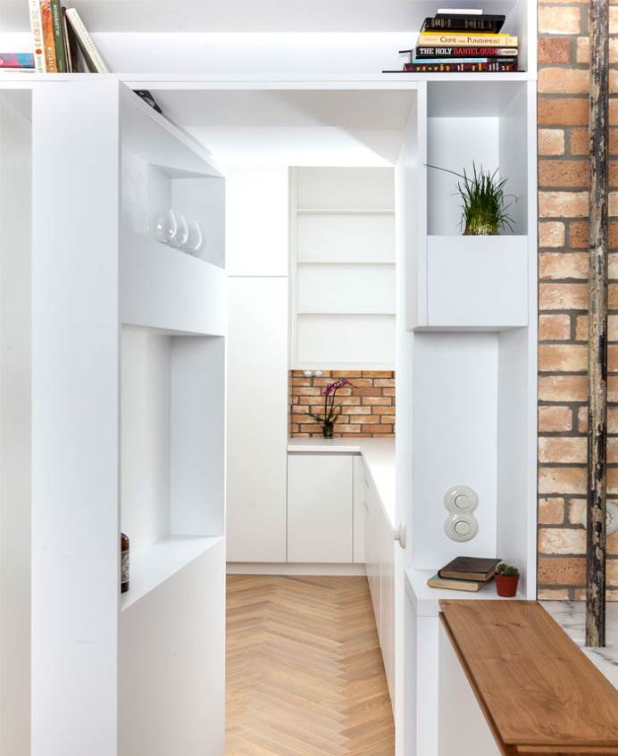 Brew Box by Itay Friedman Architects