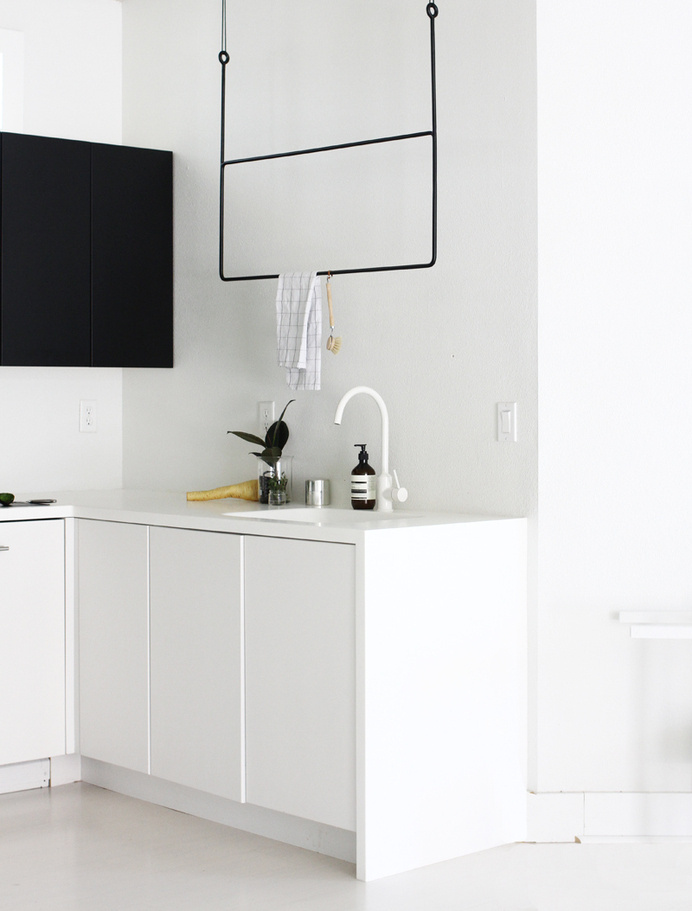 The Design Chaser: Interior Styling | The Simple Hanger #interior #design #decor #deco #decoration