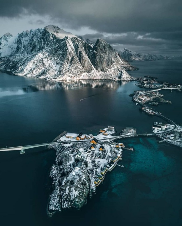 Wonderful Landscapes of The Lofoten Islands by Kim Jenssen