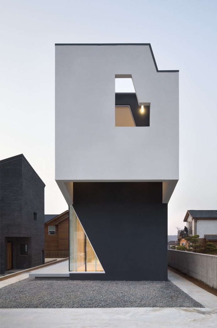 Vi-Sang House / Moon Hoon