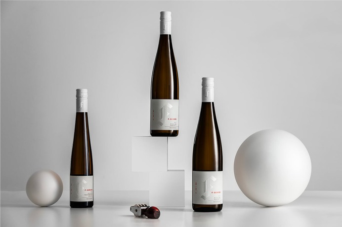 F-Series Packaging Design - Mindsparkle Mag Beautiful packaging design for F-Series, a wine label, by Milk in New Zealand. #branding #corporate #design #identity #color #photography #graphic #design #gallery #blog #project #mindsparkle #mag #beautiful #portfolio #designer