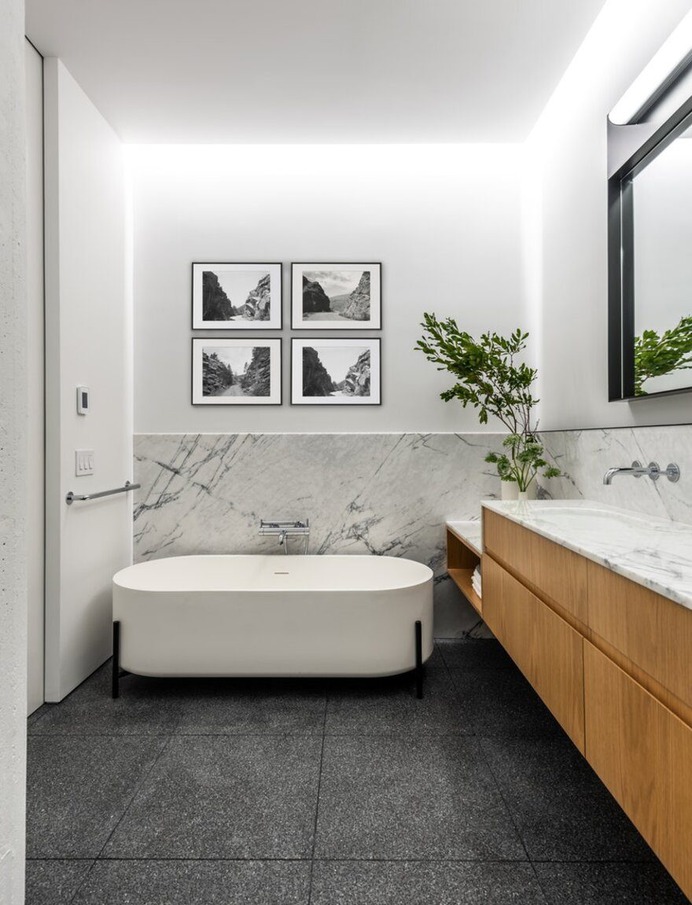 Four Corners Loft in the Dumbo Neighborhood of Brooklyn