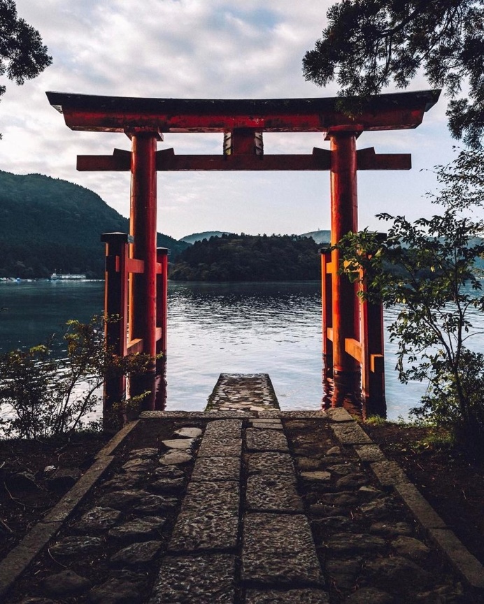A Vibrant Look at Japan Through the Instagram of Yoshiro Ishii