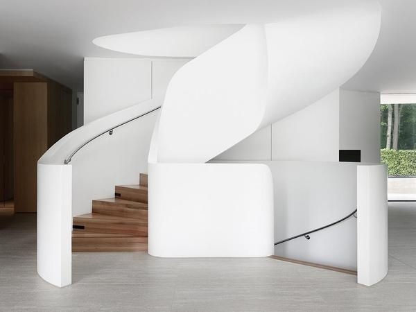 Modern Architecture Showcase #white #modern #design #clean #simple #wood #architecture #craftsmanship #stairs #formative