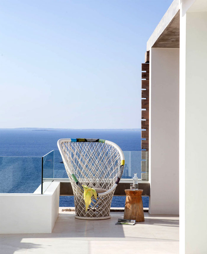 Spanish-Style Modern Villa in Ibiza - #architecture, #house, #home, #decor, #interior, #homedecor,