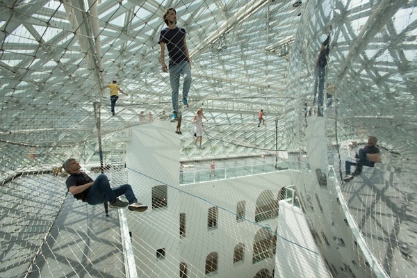 CJWHO ™ (Tomás Saraceno | in orbit Suspended more than 25...) #installation #design #interiors #photography #architecture #art