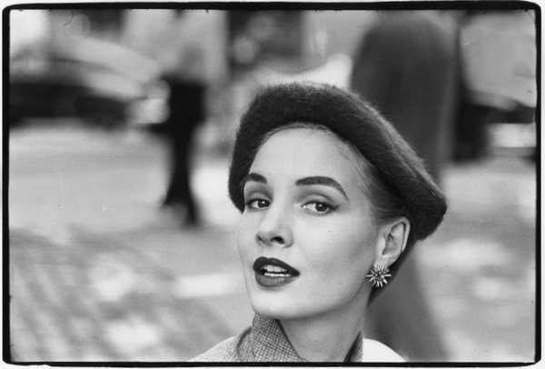 Norman Parkinson - Careful Money - Photos - Photohab - Photographer's Portfolios #fashion #photography #inspiration