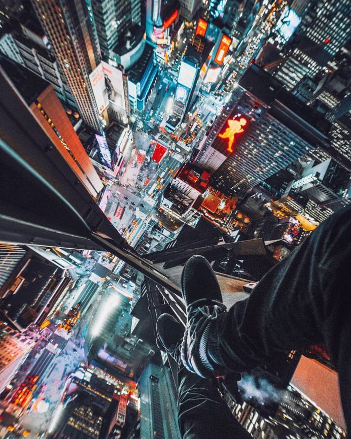 Daredevil Photographer Denis Krasnov Climbes Huge Skyscrapers To Take Stunning Photos