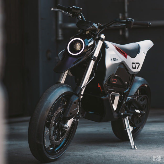 Huge Moto x Zero: An electrifying new design language?