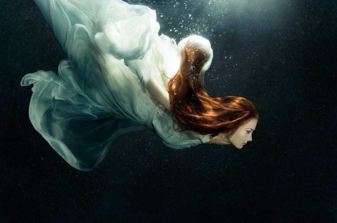 Fine Art and Ethereal Fashion Photography by Zhang Jingna