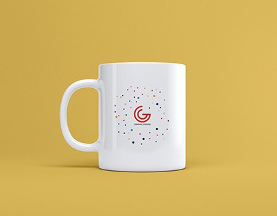 Free Elegant Brand Mug Mockup PSD