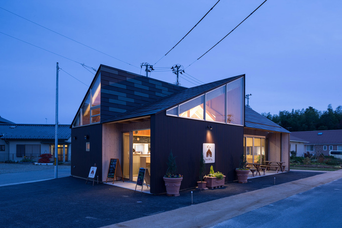 Riku Cafe