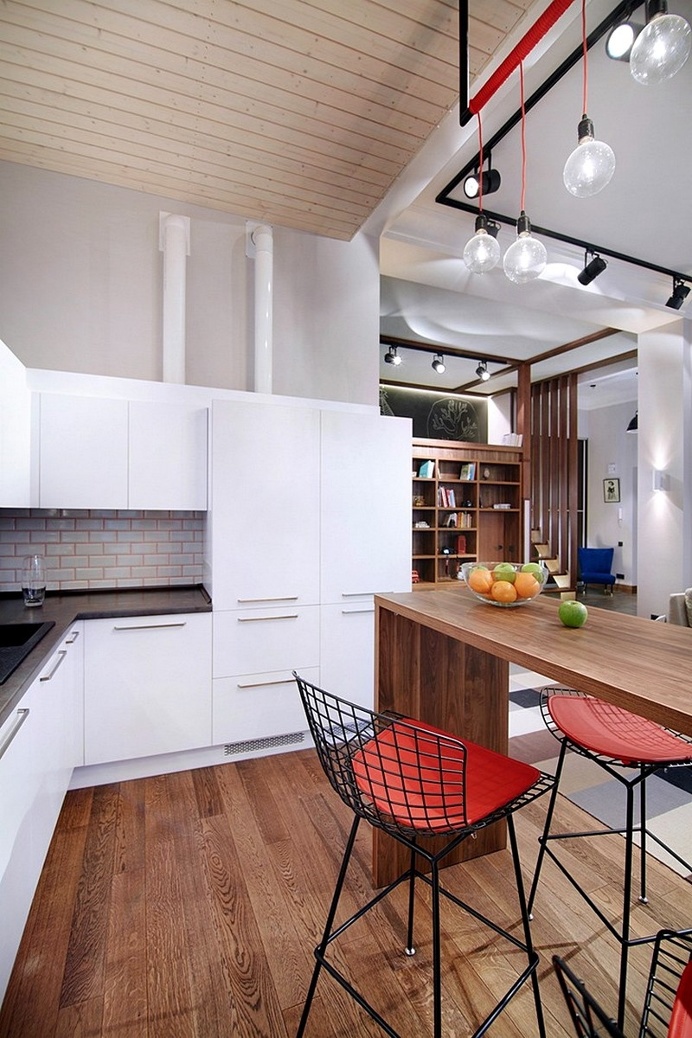 Loft-Style Apartment in Sankt Petersburg / Zilina Brothers