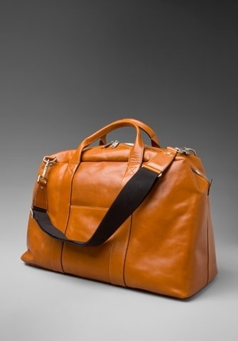 FFFFOUND! | jspaua4v1.jpg 468×671 pixels #bag #duffel #leather