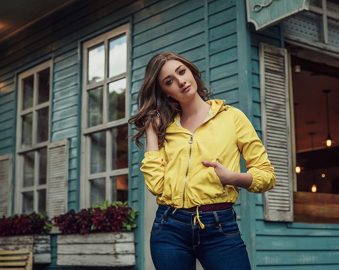 Portraitist — Elegant Fashion Photography by Enrique Barón