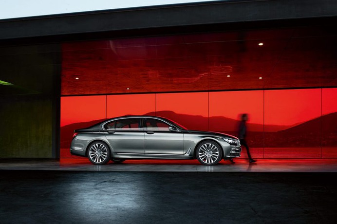 Stunning Commercial and Automotive Photography by Uwe Duettmann