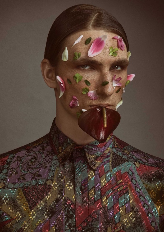Vibrant Fashion and Glamour Photography by Attila Udvardi