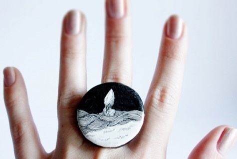 Piccsy :: Illustrated jewelry - black and white - polymer clay ring - ready to ship #fashion