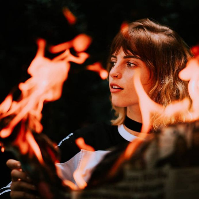 Moody Female Portrait Photography by Matheus Bertelli