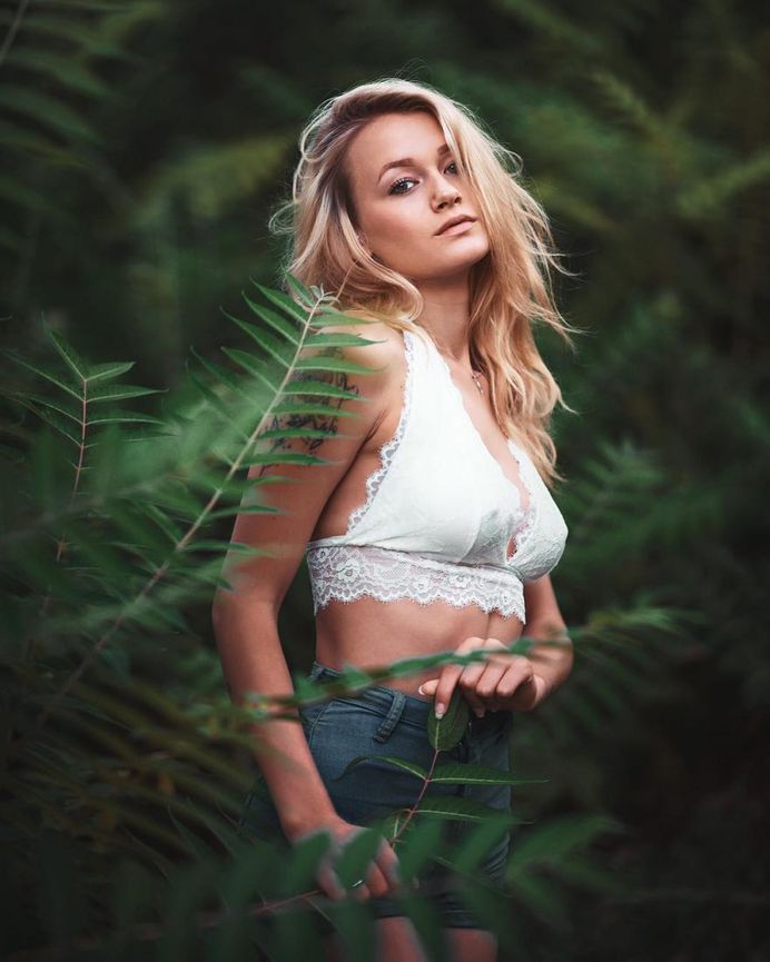Awesome Female Portrait Photography by Cristian Sartori