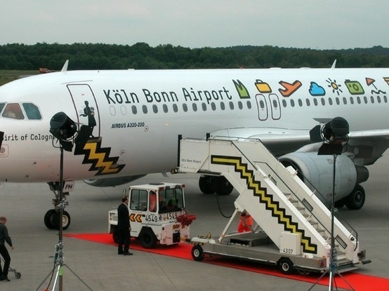 High-Hi / cologne bonn airport #airport #bonn #kln #identity