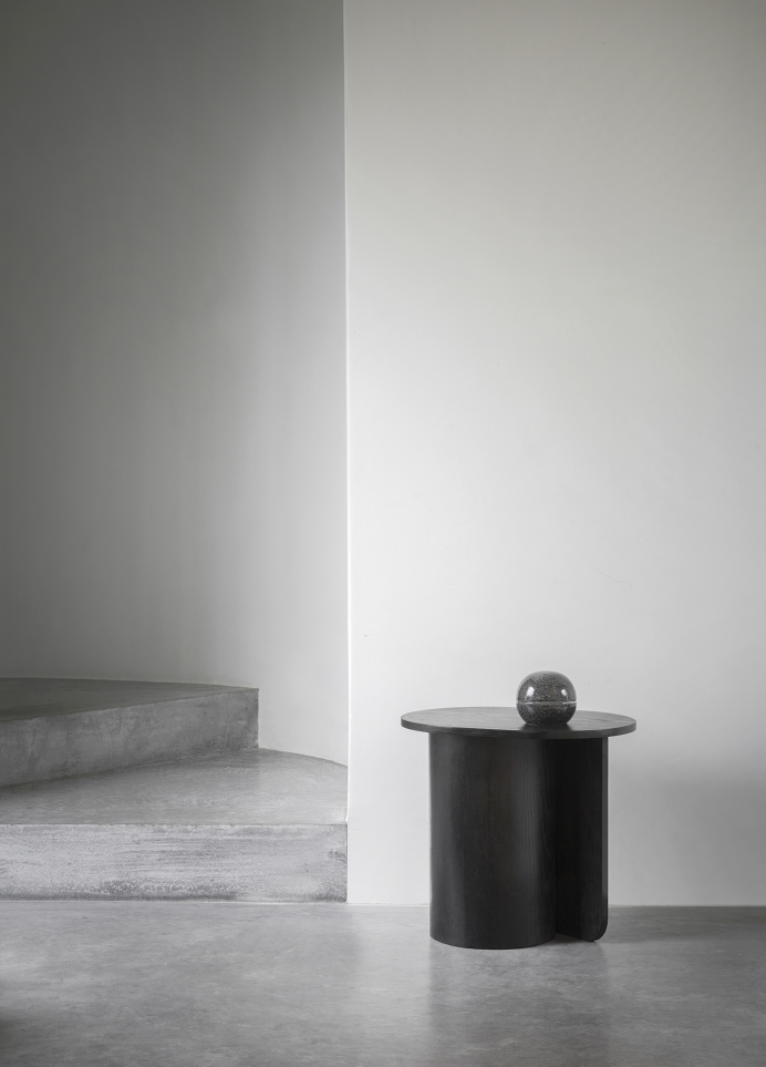 Curve Tables by Norm Architects