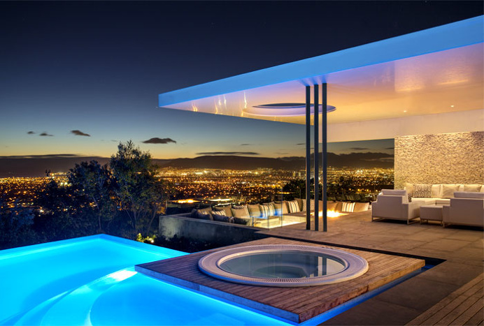 City Villa with Striking City Views - InteriorZine