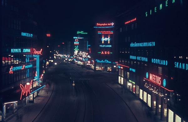 Kungsgatan, Stockholm. 1944. #neonlight #city #lights #night #light #neon
