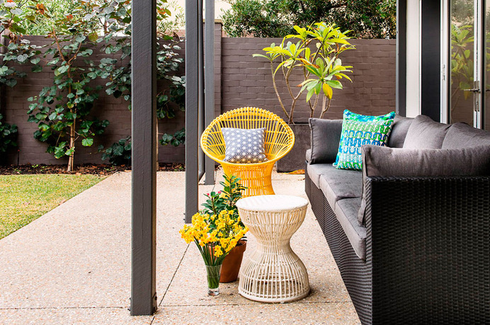 Cottesloe House: coastal style design by Collected Interiors