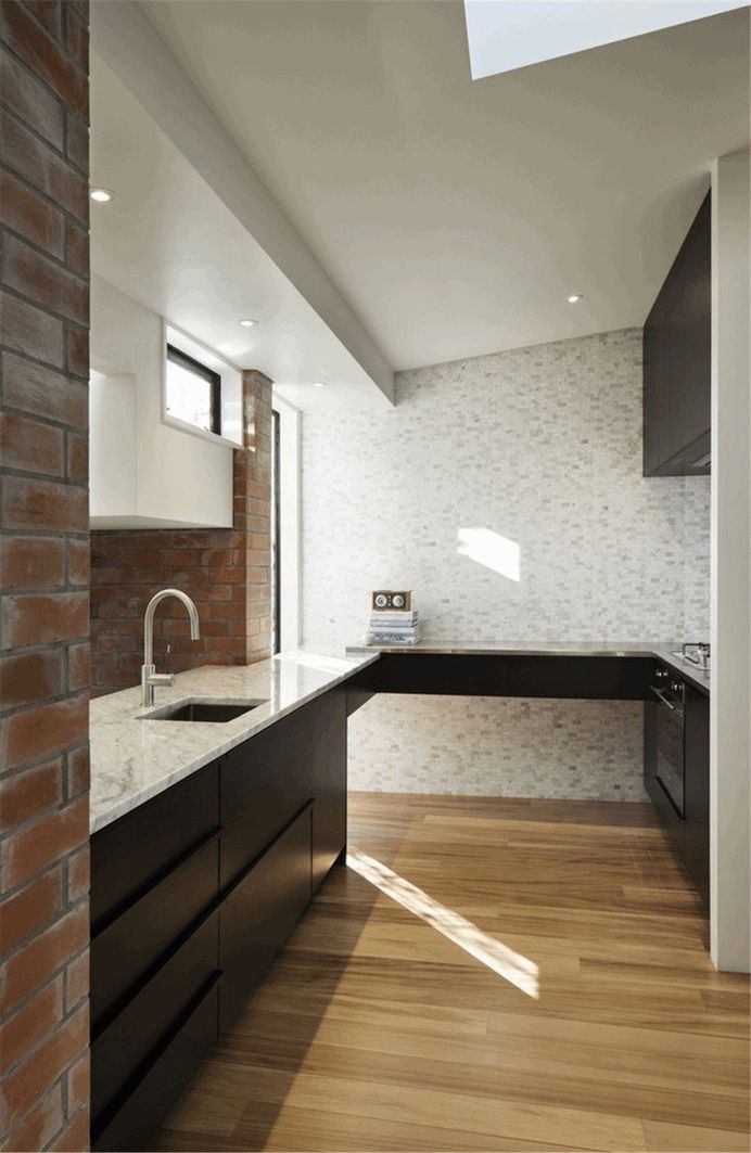 110-Year Old Heritage Villa in Auckland Transformed into a Cozy Family Home 10