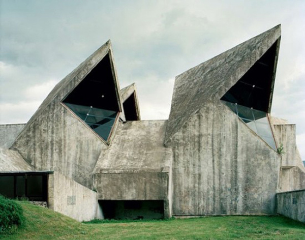 PATTERNITY_MONUMENT Jan Kempenaers #architecture