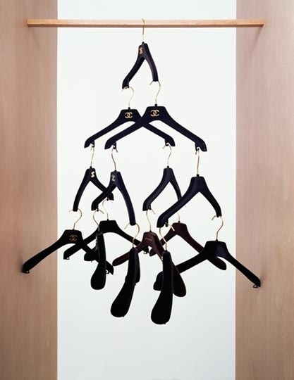 Scheltens Abbenes #abbenes #coathangers #scheltens #doingbird