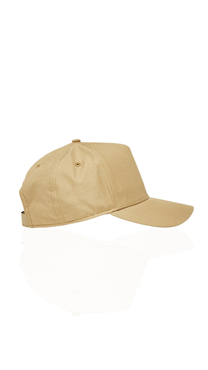 Trucker hat