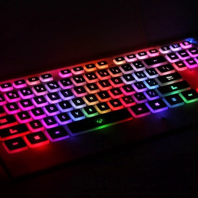 Illuminated Gaming Keyboard #tech #flow #gadget #gift #ideas #cool