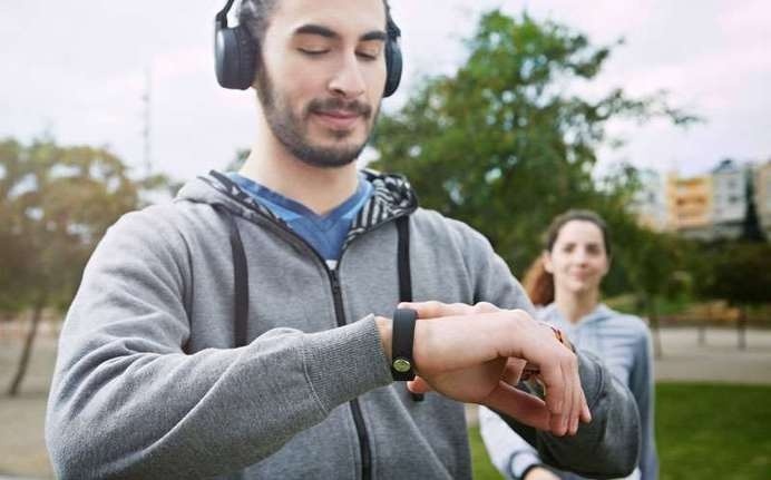 Smartband by Sony #tech #flow #gadget #gift #ideas #cool