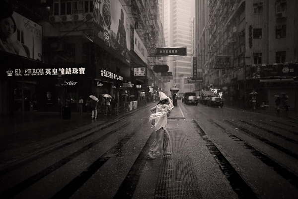 Buamai - National Geographic Traveler Magazine: 2012 Photo Contest - The Big Picture - Boston.com #photogrpahy #china #street