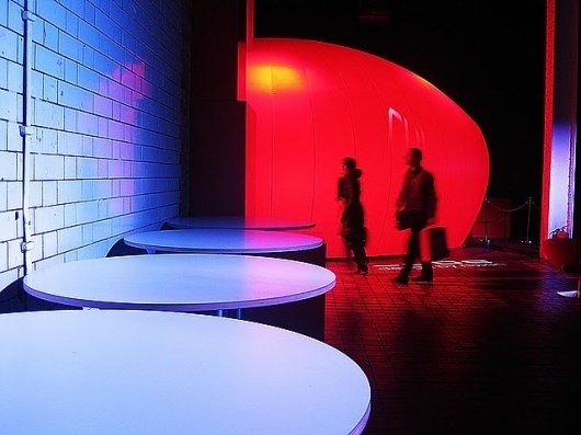 emoving*: London lab #london #photography #space